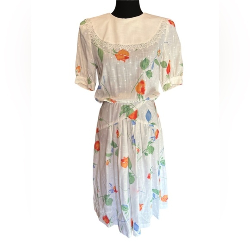 Country Romance Vintage 80’s Cottagecore Dress With Bib Collar